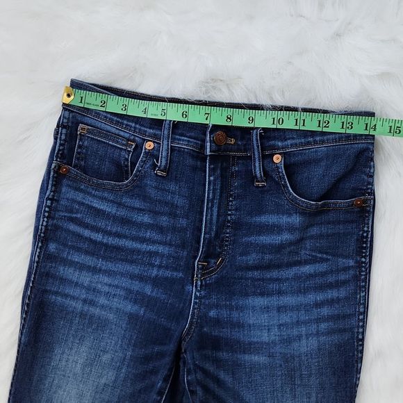 Madewell 10" High-Rise Skinny Jeans in Danny Wash: TENCEL™ Denim Edition size 28 - Picture 11 of 13